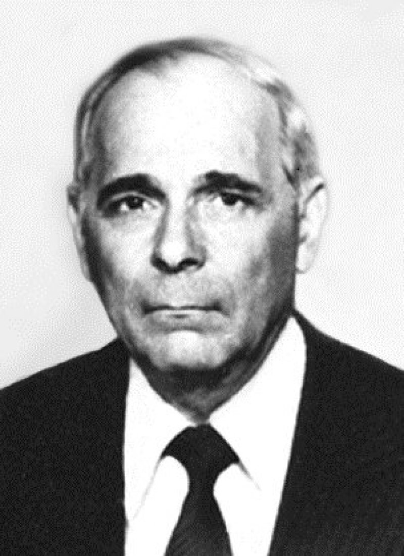 Богданов Валентин Николаевич