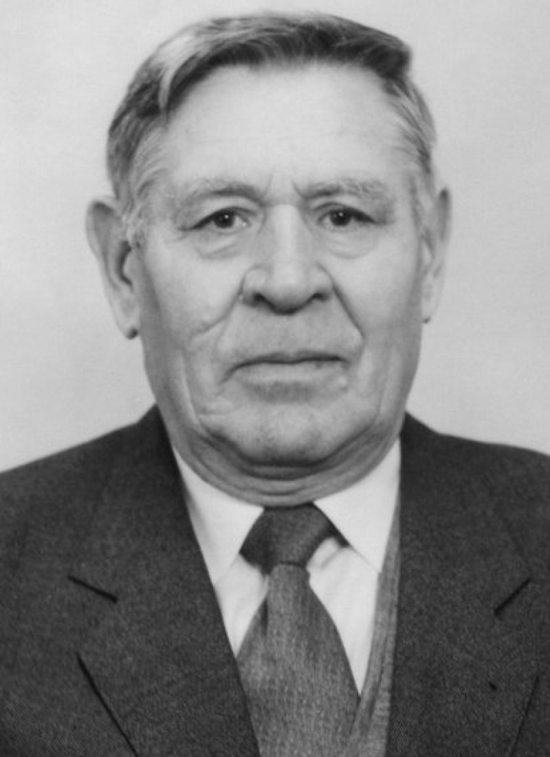 Казаринов Юрий Михайлович