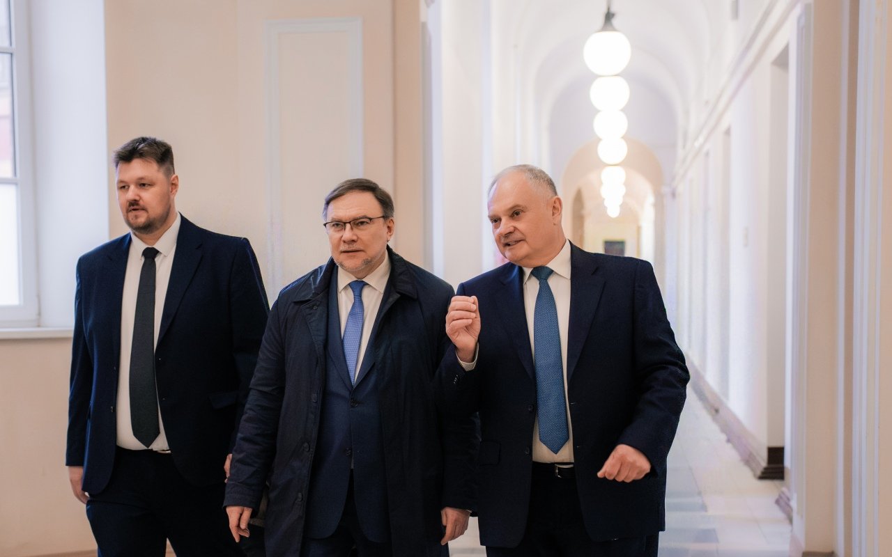 Замминистра науки и высшего образования РФ оценил научный потенциал ЛЭТИ