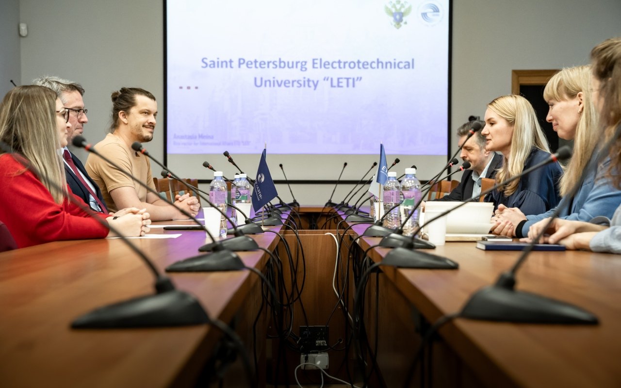 Разработки в сфере искусственного интеллекта и прикладных наук: ЛЭТИ и Государственный университет Кампинаса (Бразилия) обсудили векторы сотрудничества